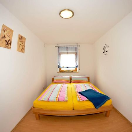 Ferienwohnung Stettfeld Екстериор снимка