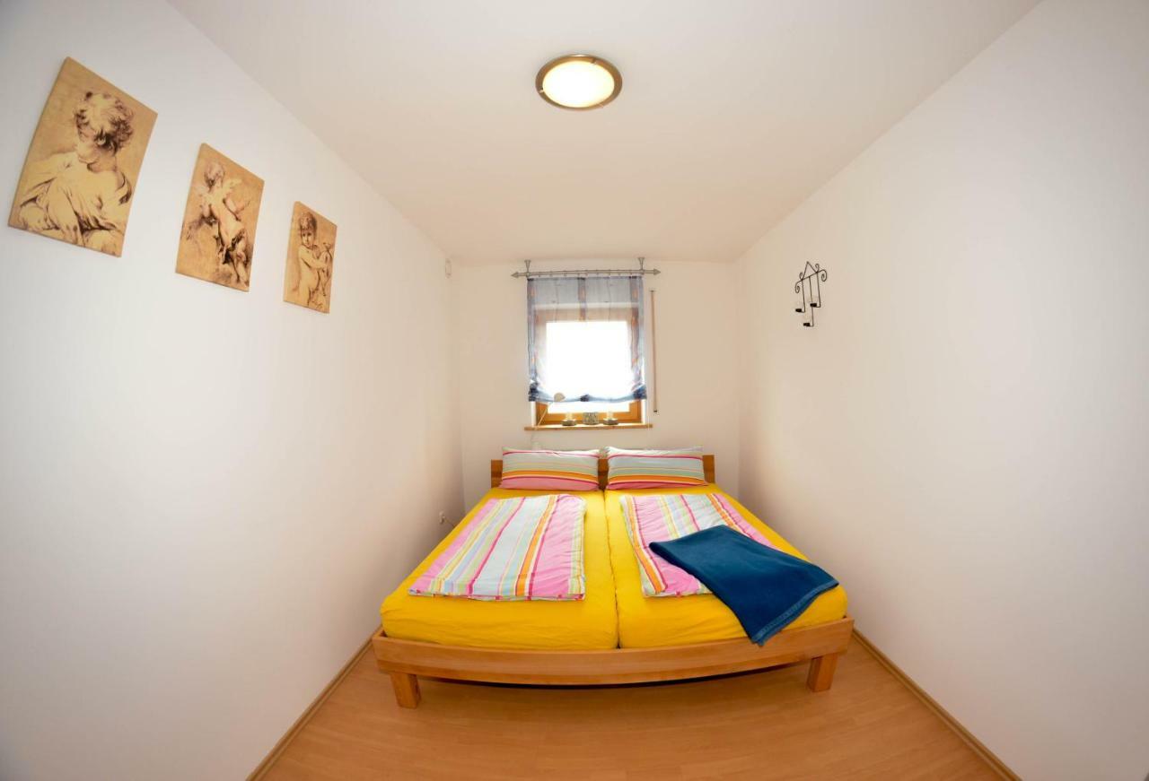 Ferienwohnung Stettfeld Екстериор снимка